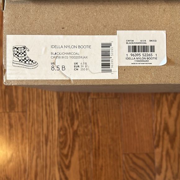 ๐ COACH | Idella nylon bootie ๐ค size 8.5 - NIB! - Picture 16 of 16
